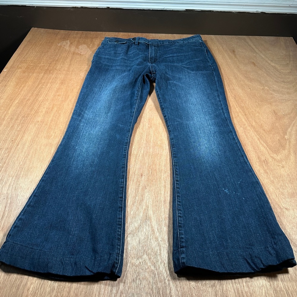 Polo Ralph Lauren Flare Jeans Womens 32 Blue Wide Leg Denim Whiskered Casual